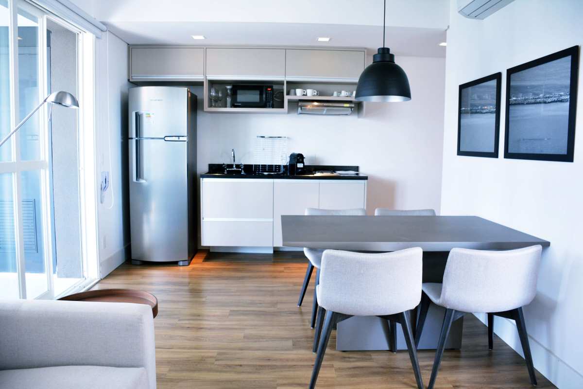 Apartamento para alugar com 1 quarto, 63m² - Foto 31