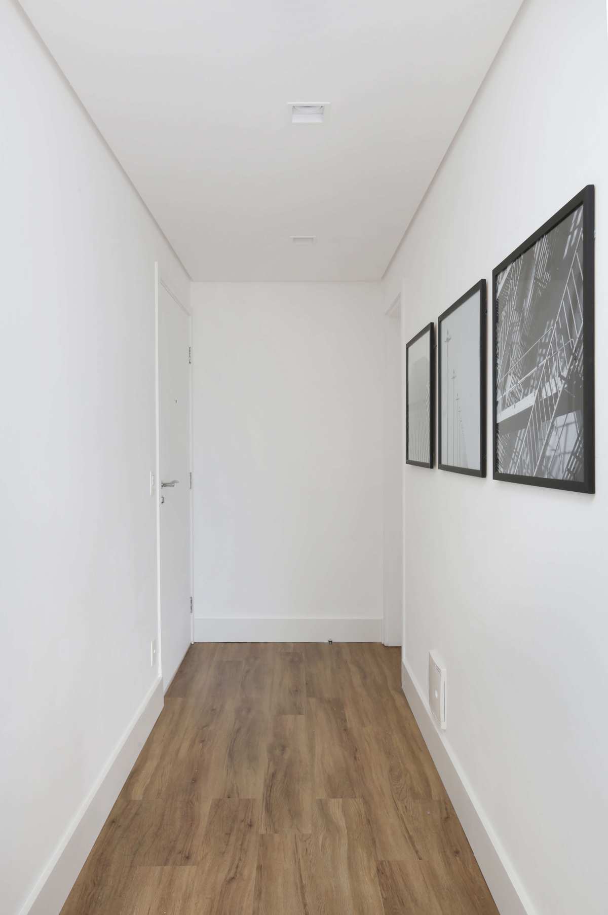 Apartamento para alugar com 1 quarto, 63m² - Foto 30