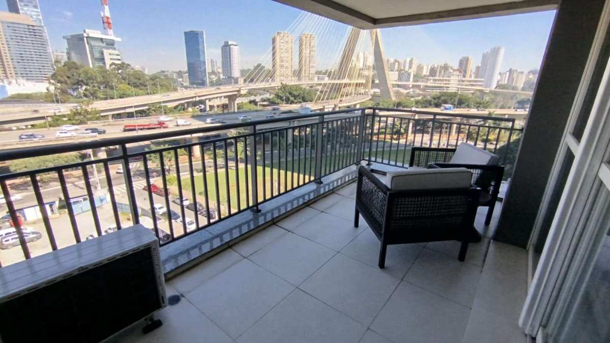Apartamento para alugar com 1 quarto, 63m² - Foto 13