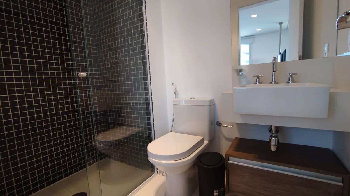 Apartamento para alugar com 1 quarto, 63m² - Foto 5