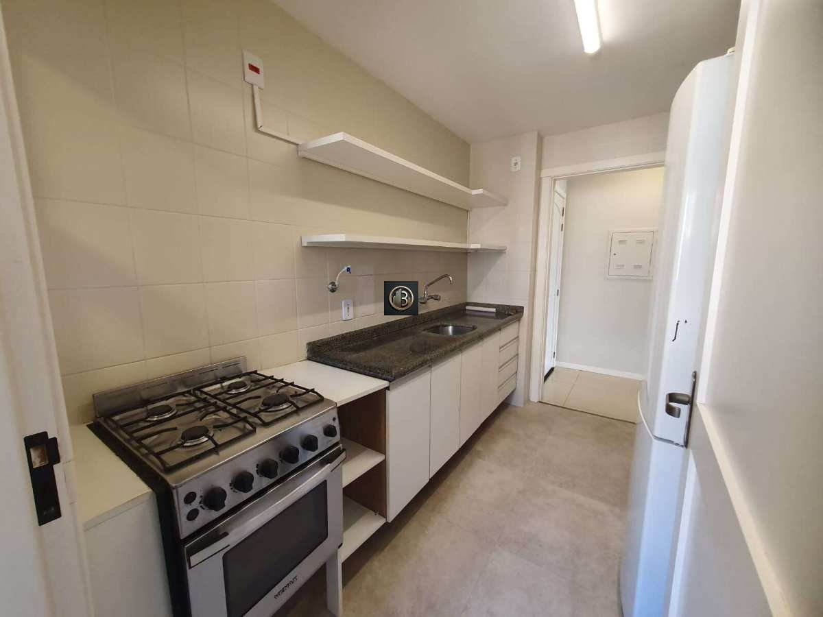 Apartamento à venda com 3 quartos, 103m² - Foto 8