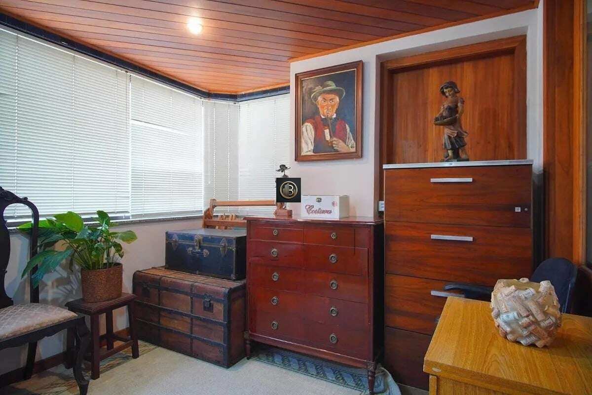 Apartamento à venda com 3 quartos, 164m² - Foto 8