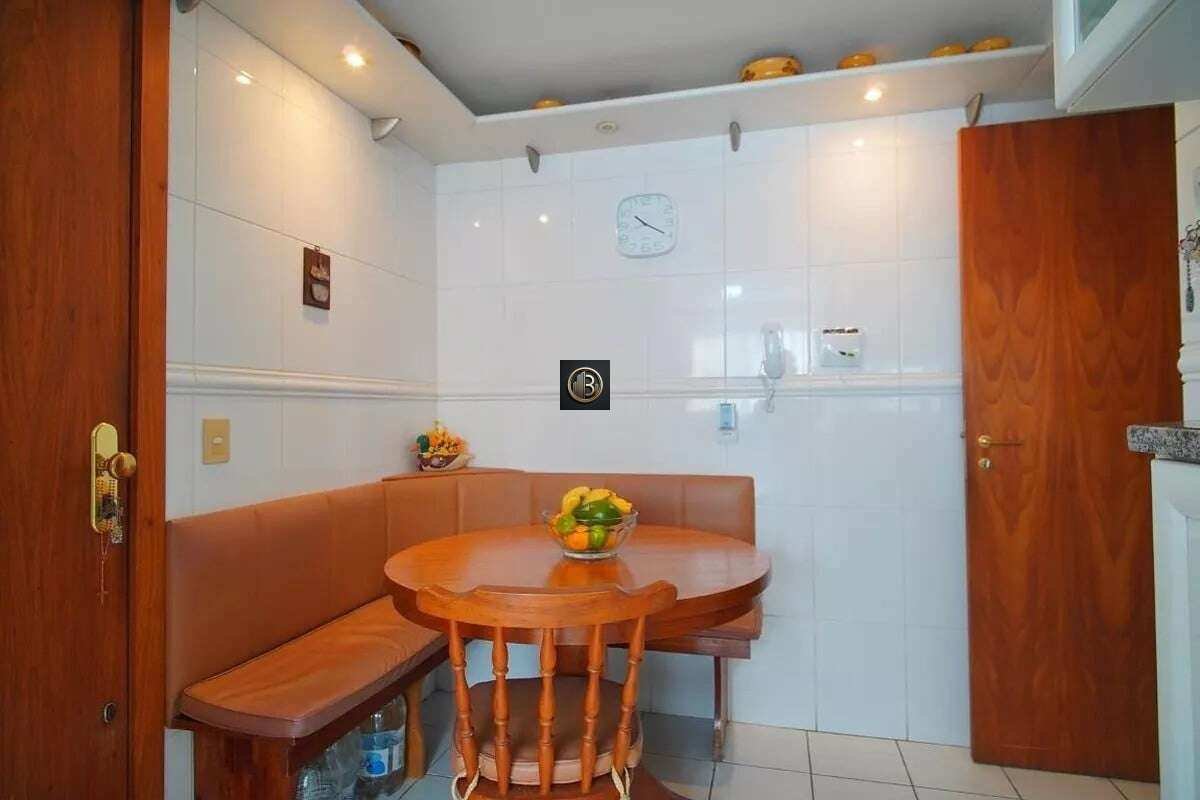 Apartamento à venda com 3 quartos, 164m² - Foto 11