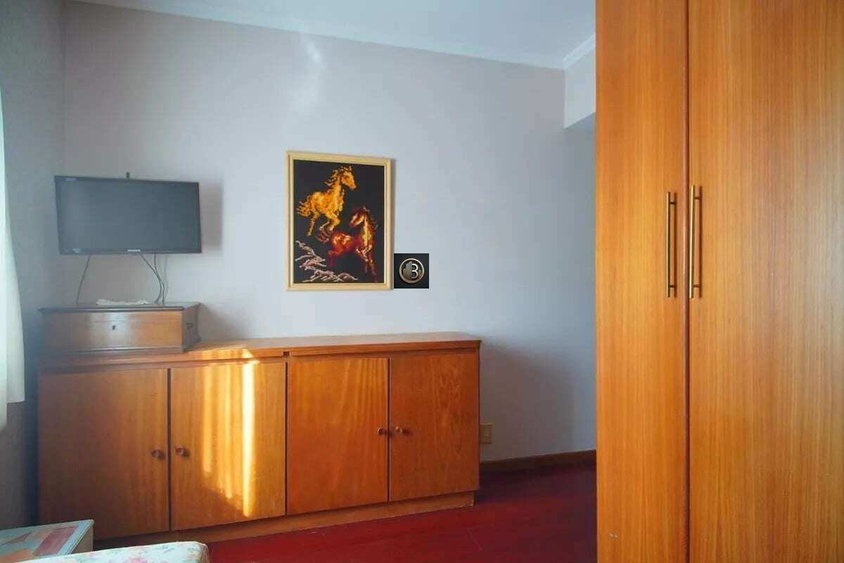 Apartamento à venda com 3 quartos, 164m² - Foto 19