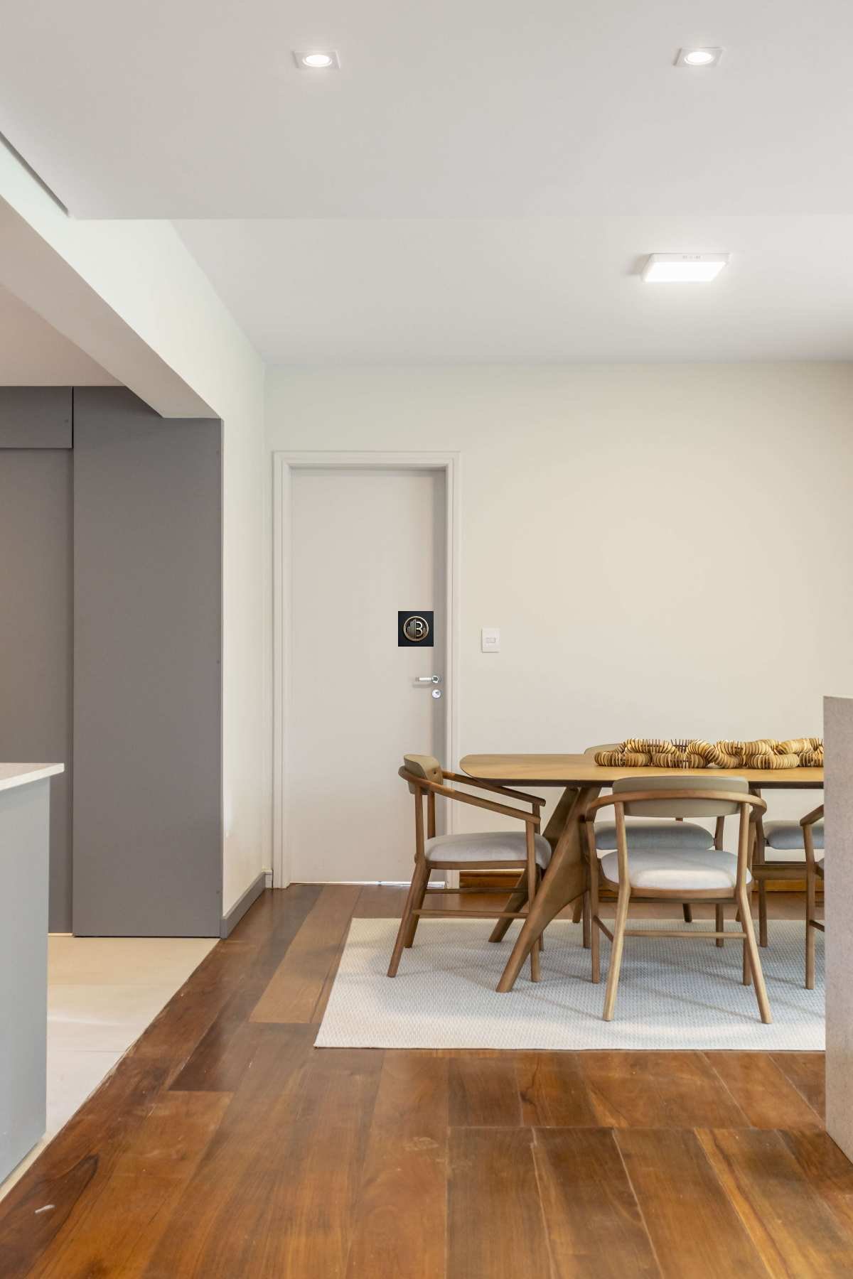 Apartamento à venda com 3 quartos, 162m² - Foto 12