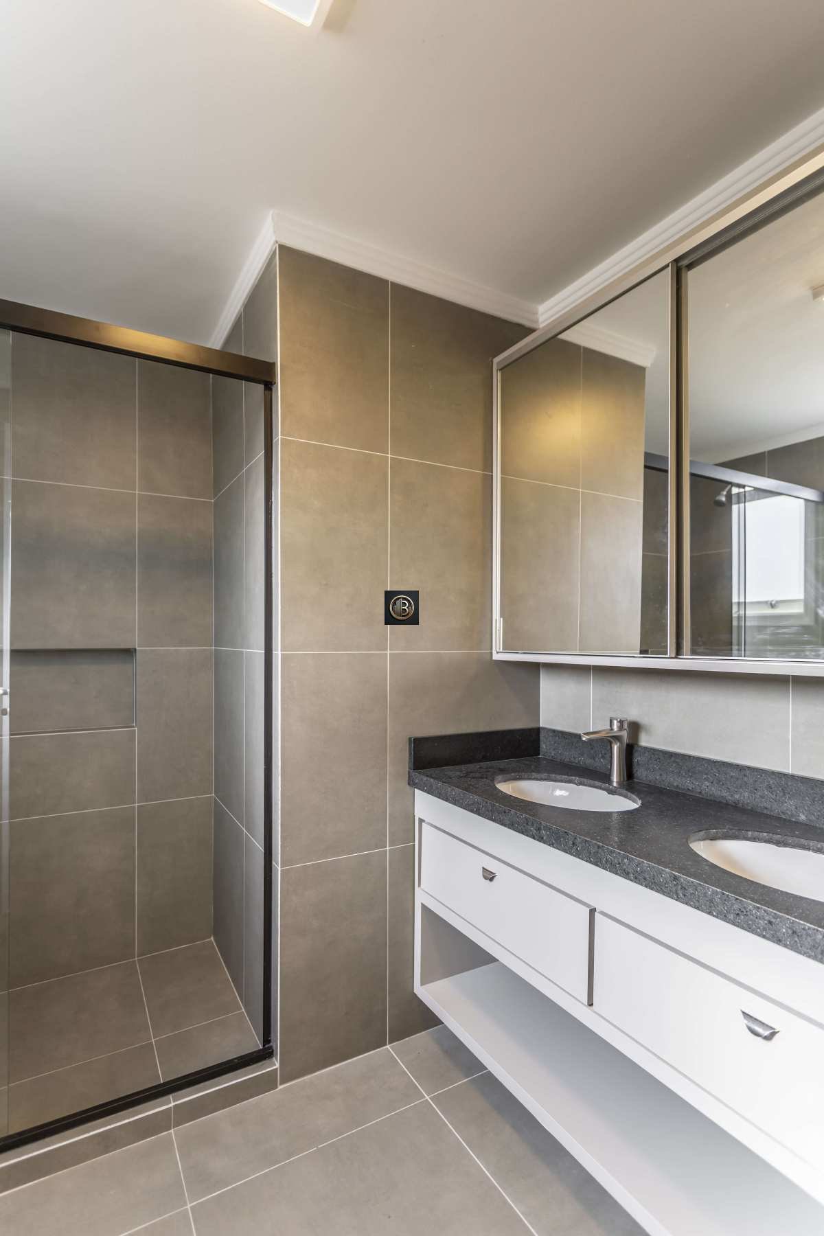 Apartamento à venda com 3 quartos, 162m² - Foto 36