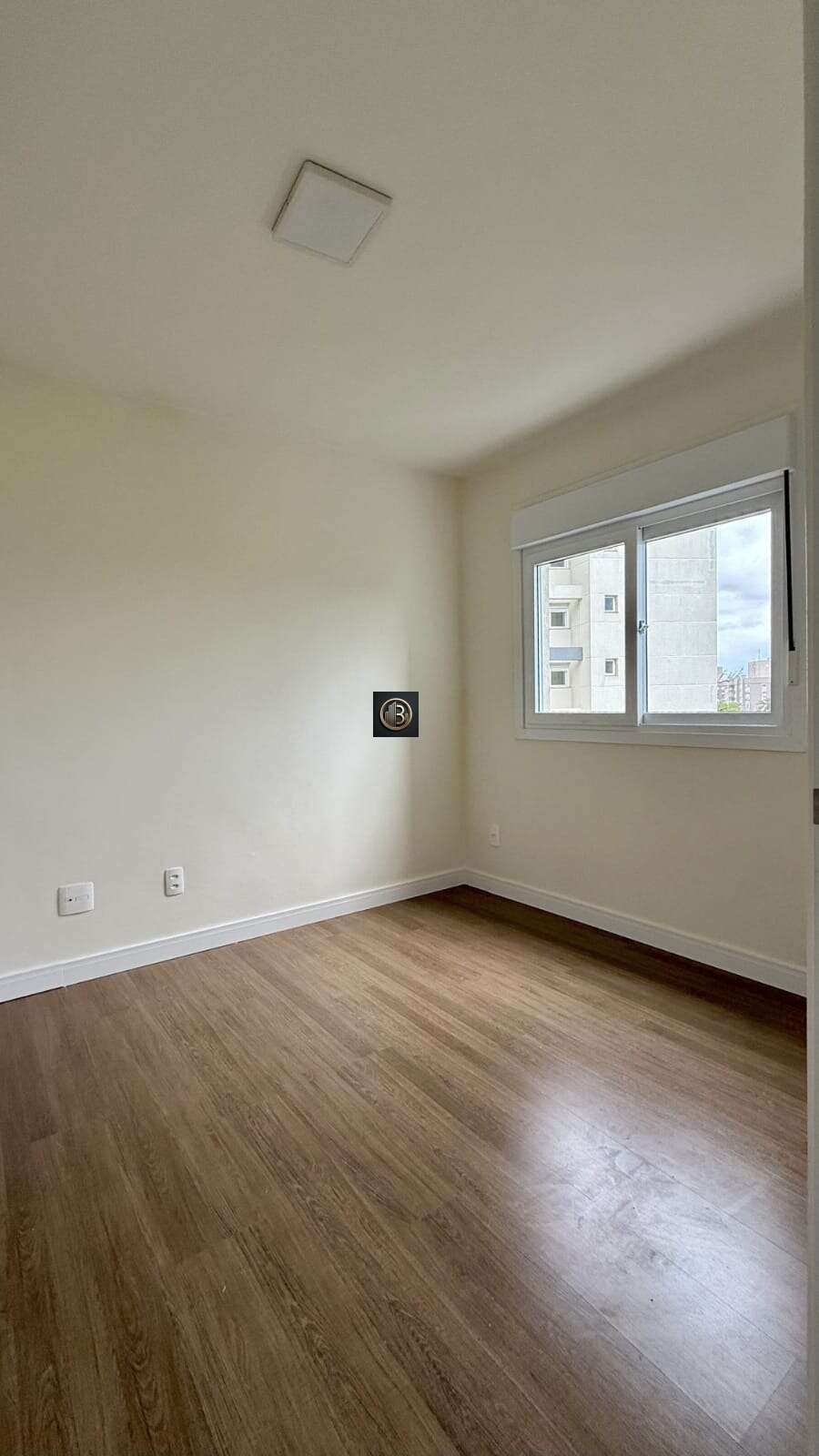 Apartamento à venda com 3 quartos, 95m² - Foto 8