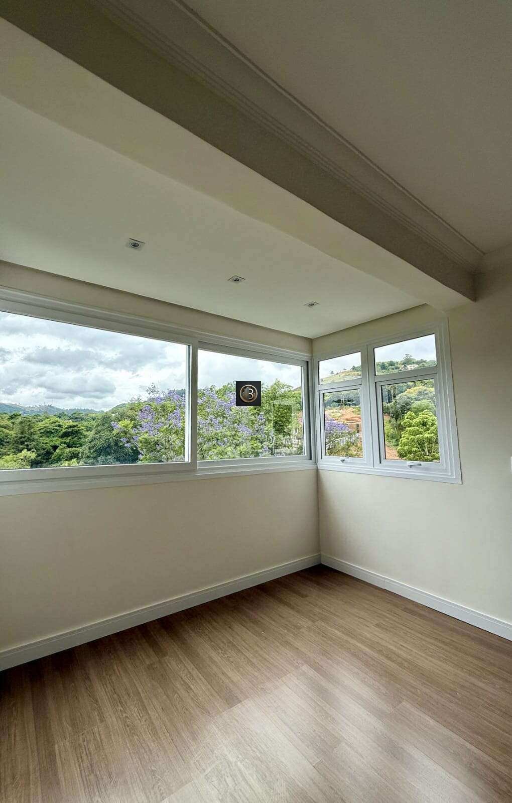 Apartamento à venda com 3 quartos, 95m² - Foto 5
