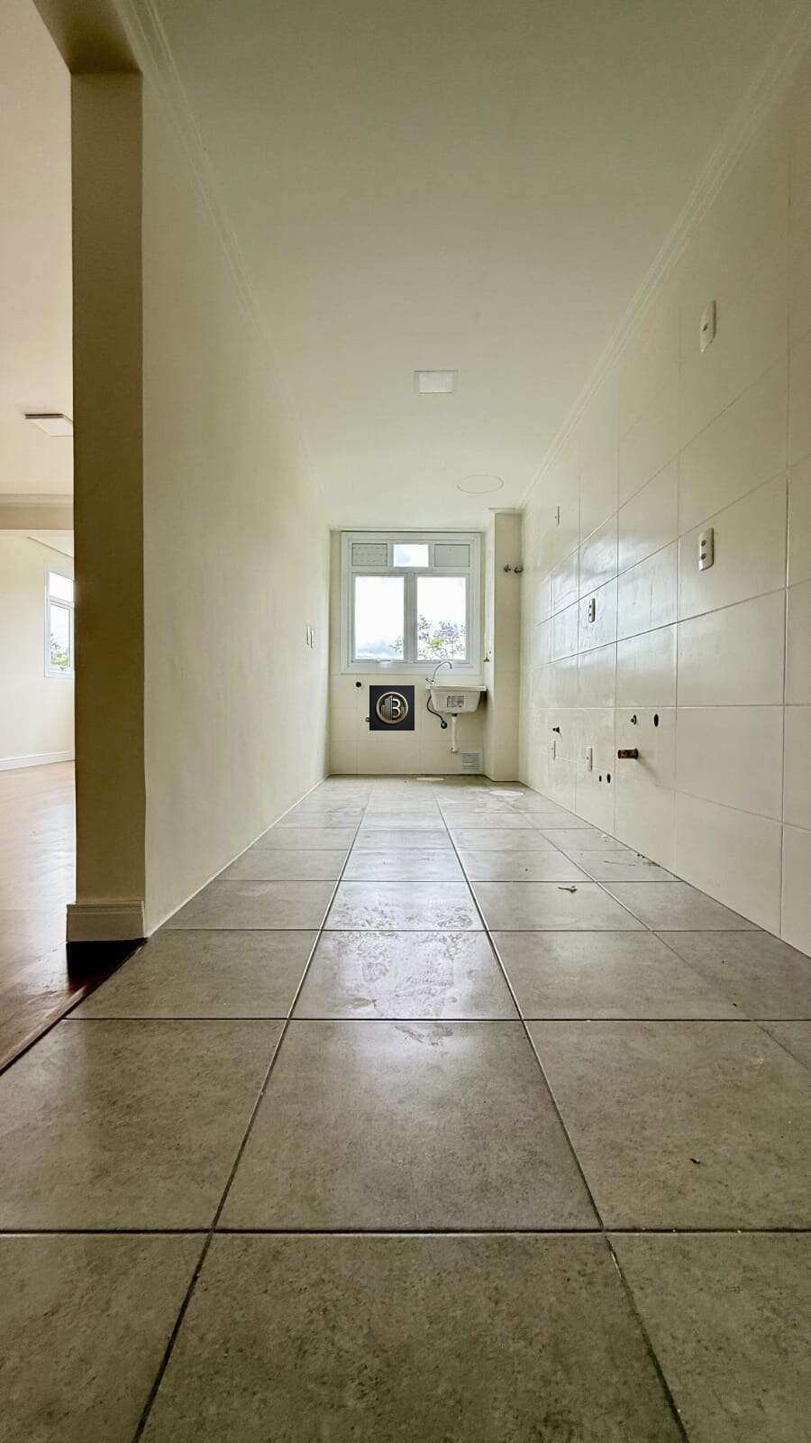 Apartamento à venda com 3 quartos, 95m² - Foto 7