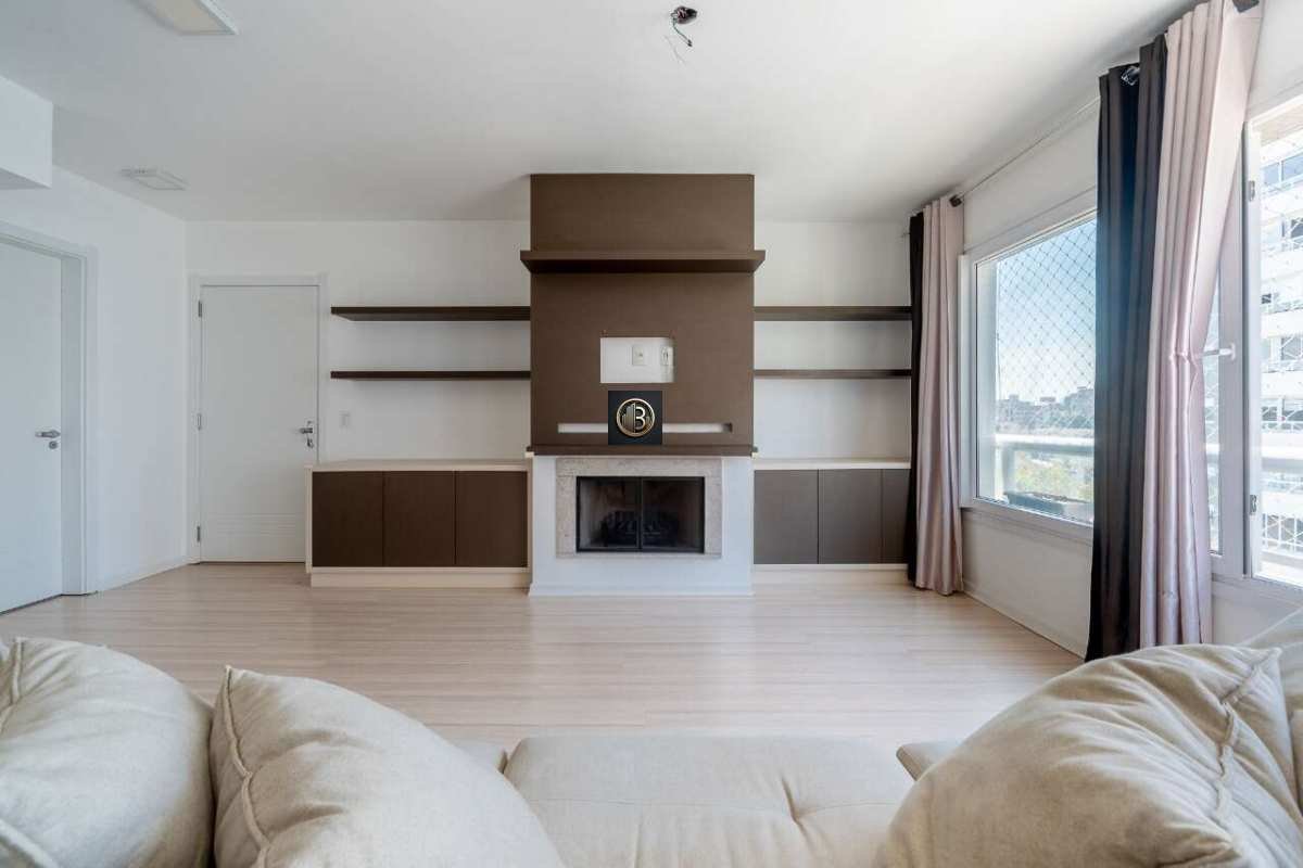 Apartamento à venda e aluguel com 4 quartos, 160m² - Foto 2