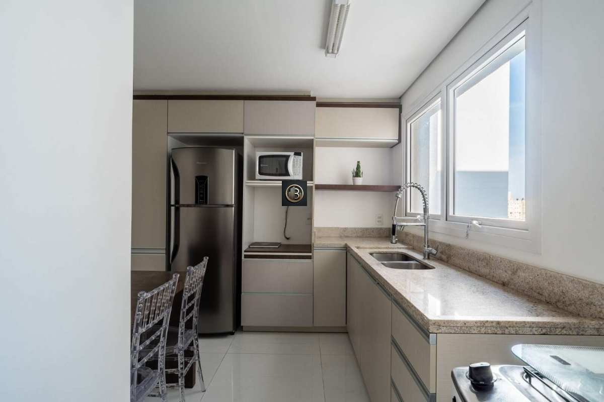 Apartamento à venda e aluguel com 4 quartos, 160m² - Foto 8