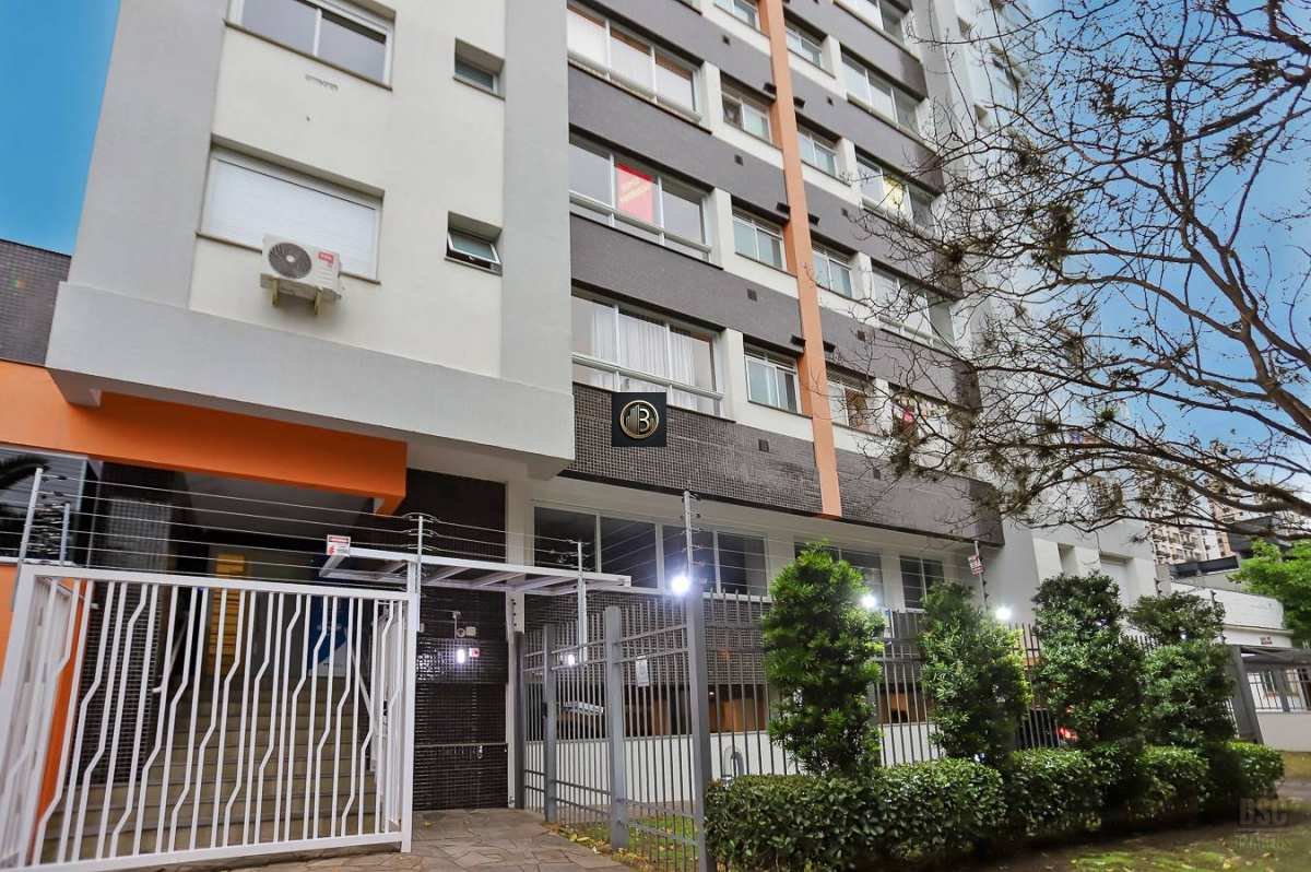 Apartamento à venda em Porto Alegre, Passo da Areia, com 2 quartos, 83m² - Imobiliária Belloli