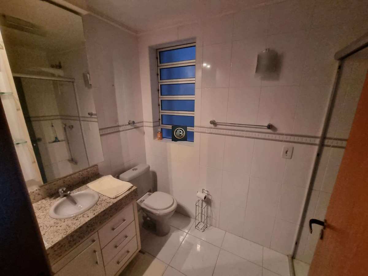 Apartamento para alugar com 2 quartos, 93m² - Foto 15