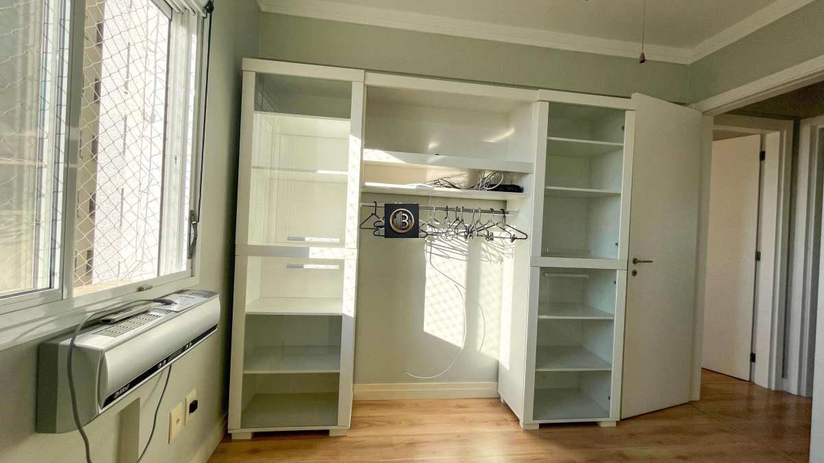 Apartamento para alugar com 2 quartos, 69m² - Foto 12