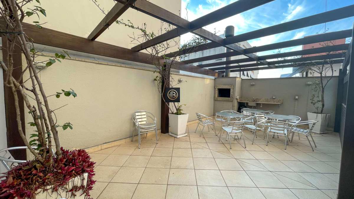 Apartamento para alugar com 2 quartos, 69m² - Foto 20
