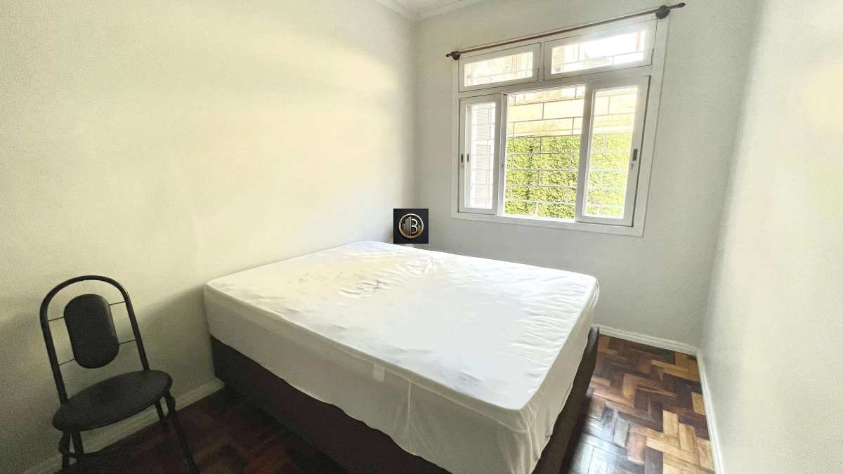 Apartamento para alugar com 2 quartos, 95m² - Foto 8