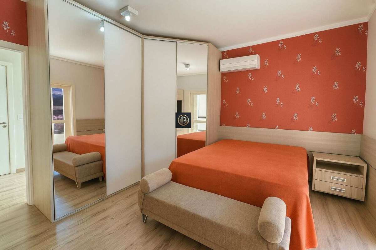 Casa à venda com 3 quartos, 235m² - Foto 17