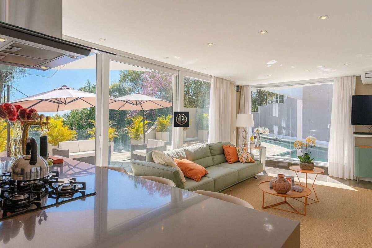 Casa à venda em Porto Alegre, Três Figueiras, com 4 quartos, 500m²