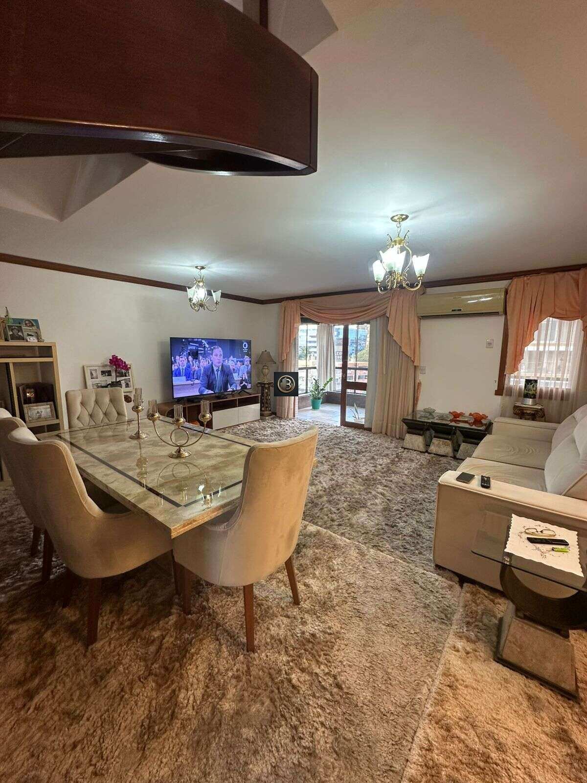 Cobertura à venda com 3 quartos, 530m² - Foto 2