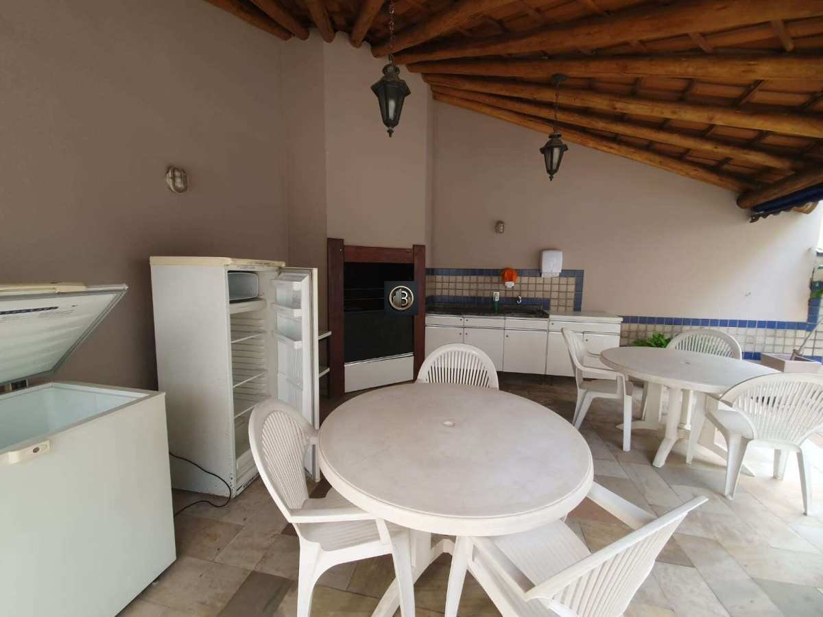 Cobertura à venda com 3 quartos, 351m² - Foto 4