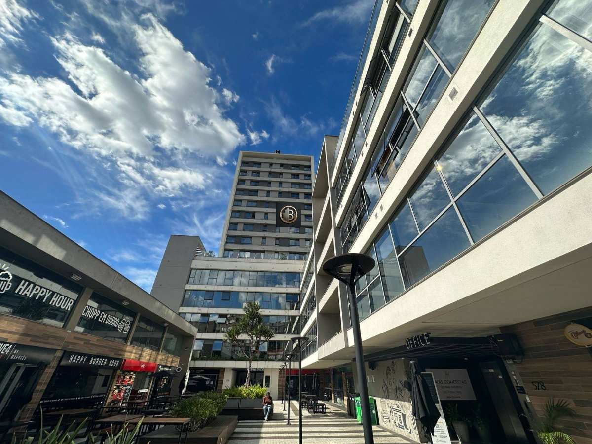 Sala comercial à venda em Porto Alegre, Cidade Baixa, 33m²