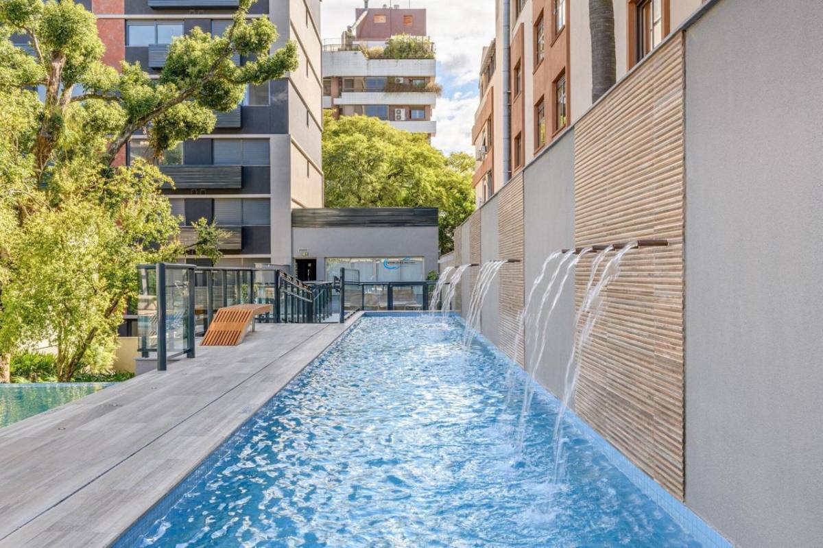 Studio Mobiliado à venda em Porto Alegre, Mont Serrat, com 1 quarto, 26m²