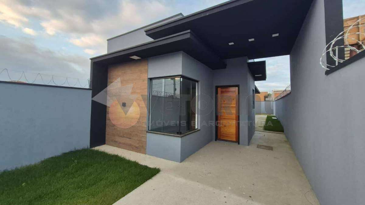 Casa à venda em Caraguatatuba, Morro do Algodão, com 2 quartos, 79m²