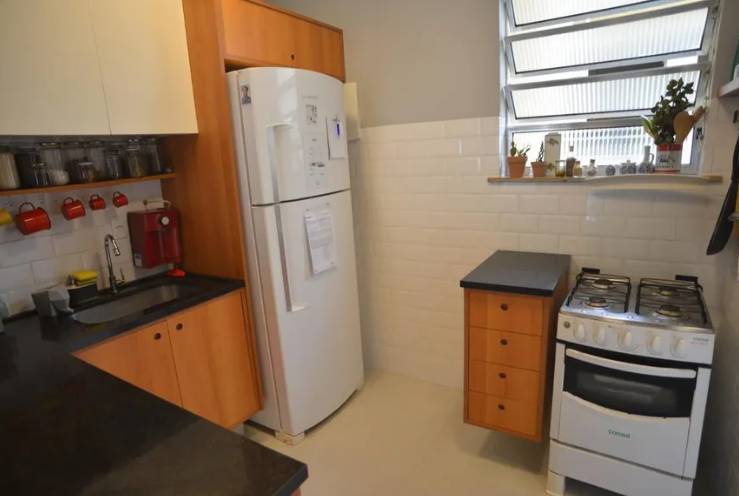 Apartamento à venda com 2 quartos, 70m² - Foto 6