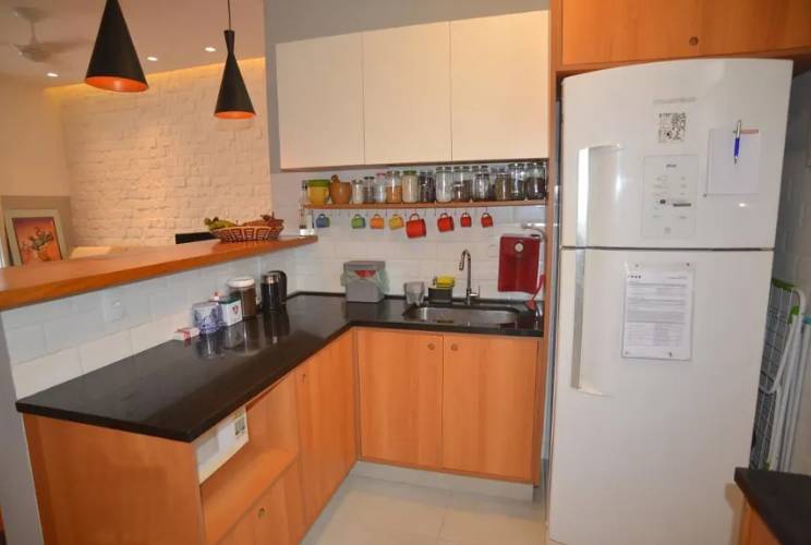 Apartamento à venda com 2 quartos, 70m² - Foto 7