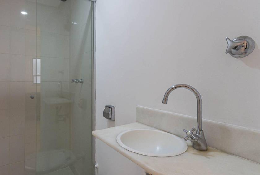 Apartamento à venda com 2 quartos, 79m² - Foto 13