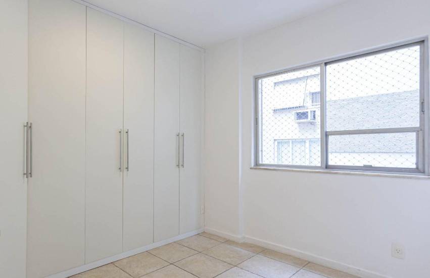 Apartamento à venda com 2 quartos, 79m² - Foto 5