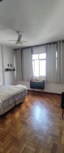 Apartamento à venda com 3 quartos, 220m² - Foto 4