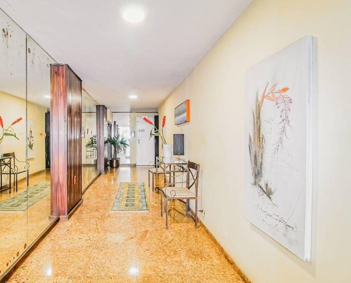 Apartamento à venda com 3 quartos, 95m² - Foto 13