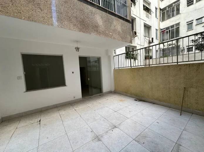 Apartamento à venda com 3 quartos, 130m² - Foto 7