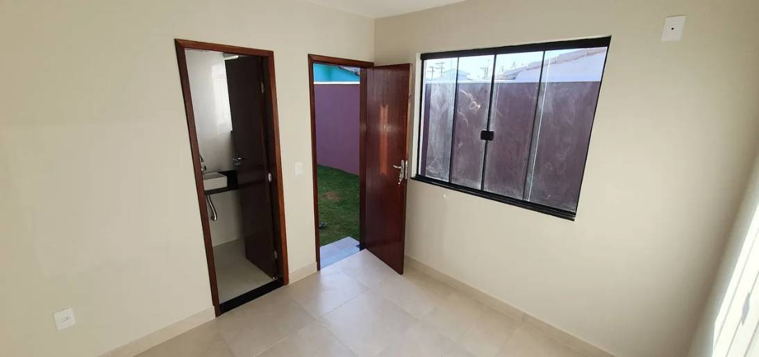 Casa à venda com 3 quartos, 240m² - Foto 11