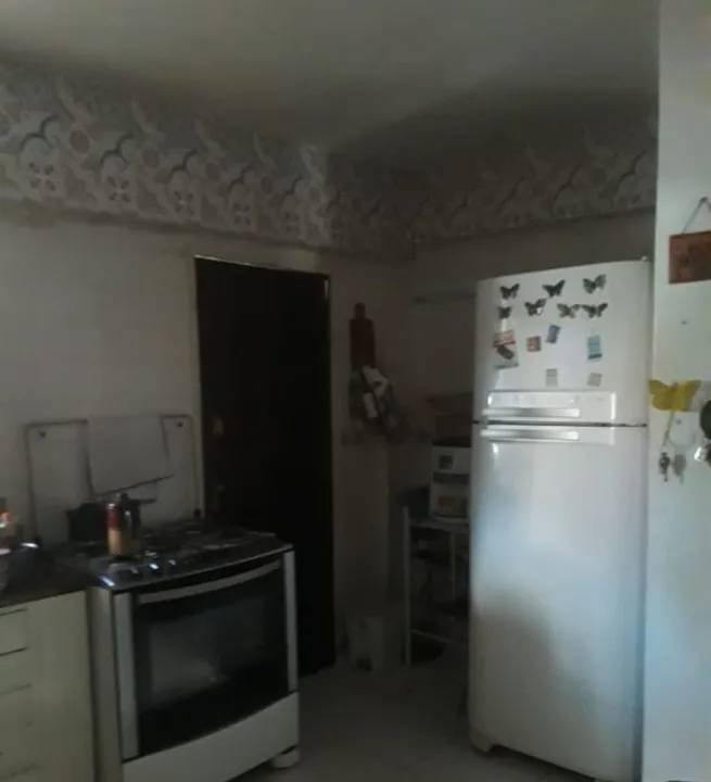 Casa à venda com 3 quartos, 200m² - Foto 8