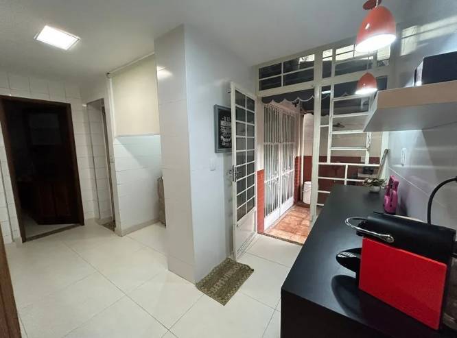 Sobrado à venda com 3 quartos, 200m² - Foto 12