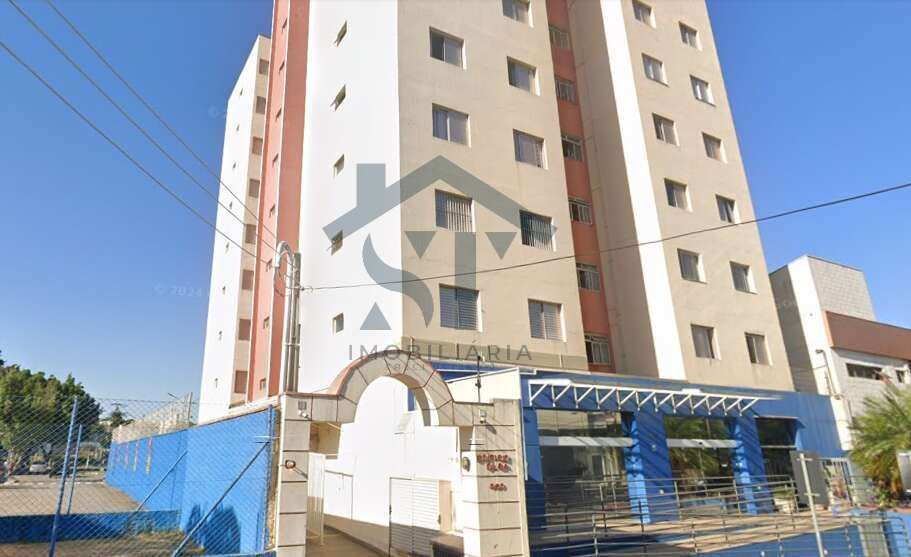 Apartamento à Venda em Jundiaí no Centro na Rua XV de Novembro no Edifício Olga - ST Imobiliária