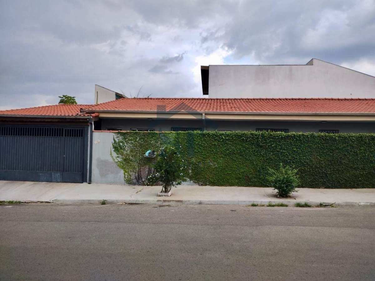 Casa à venda em Itupeva-SP no Bairro no Jardim Europa - ST Imobiliária