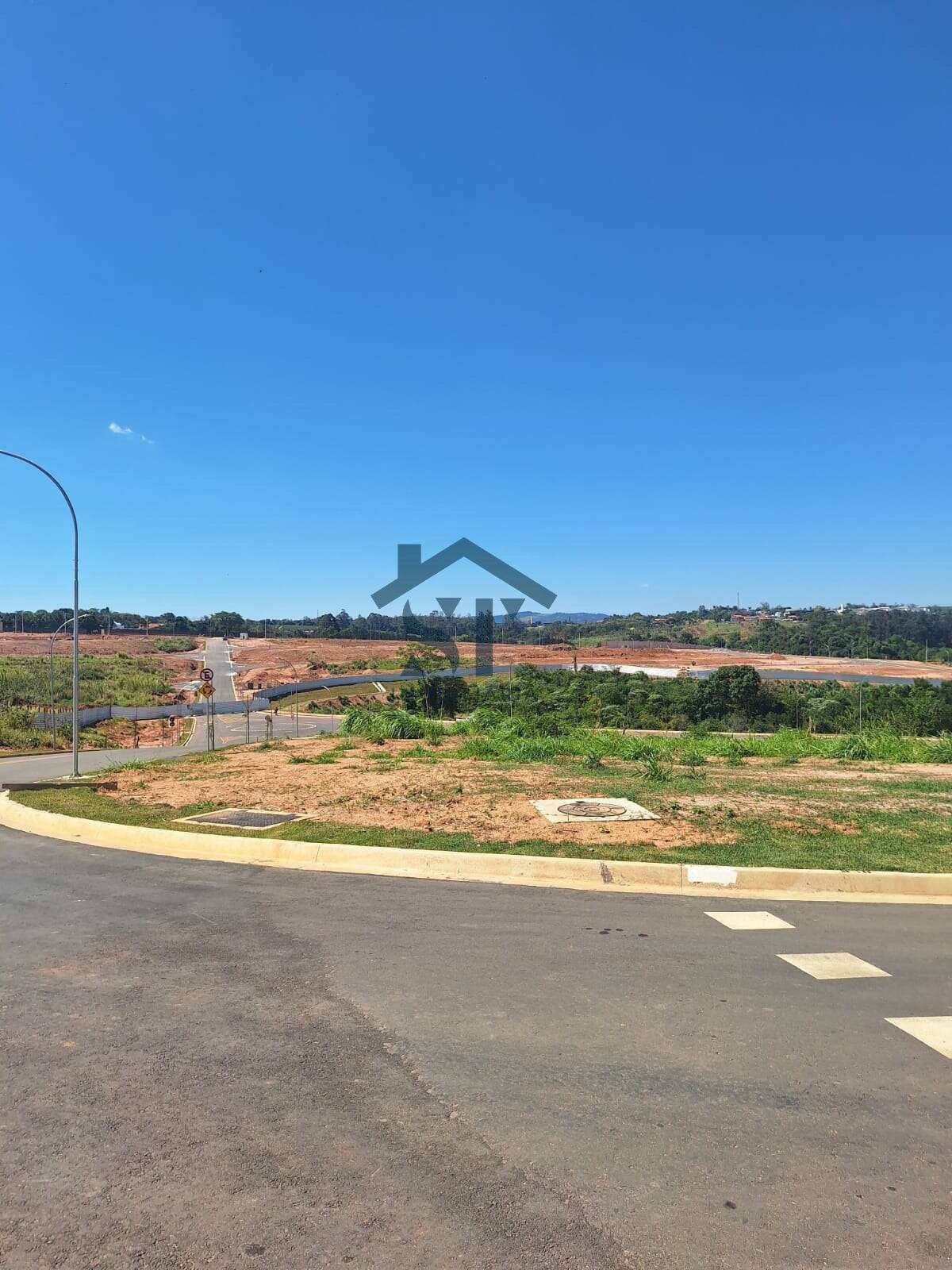 Terreno à venda, no Applausi Villagio Engordadouro em Jundiaí, Distrito Industrial, 382m² - ST Imobiliária