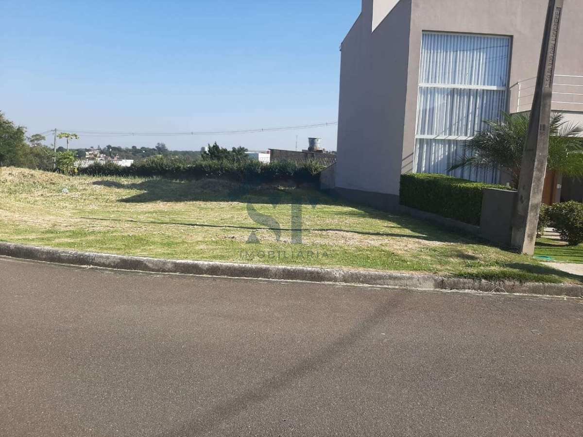 Terreno à venda, no Condomínio Terras de Gênova em Jundiaí, Chácara Morada Mediterrânea, 309,34m² - ST Imobiliária