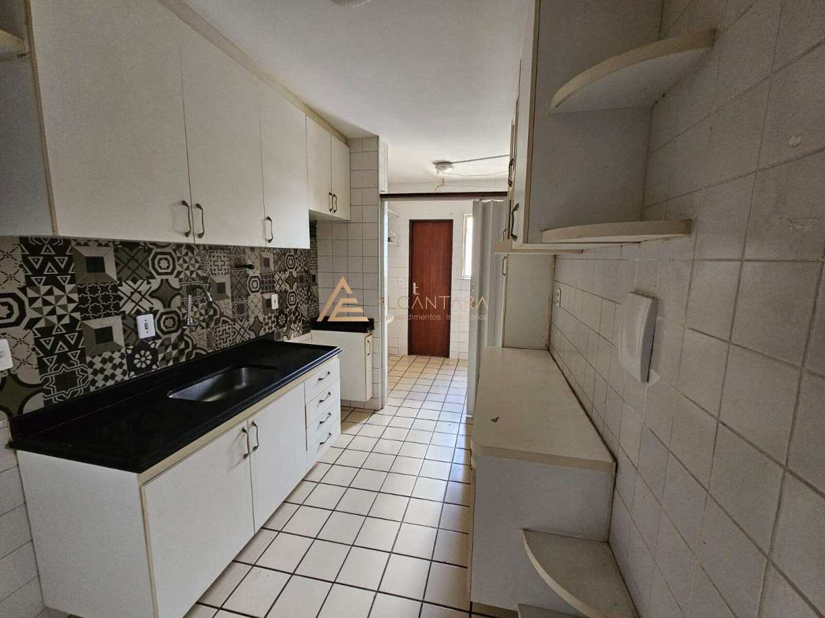 Apartamento à Venda — Edifício Marvejan | Mangabeiras, Maceió‑AL