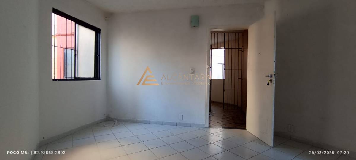 Apartamento à venda com 2 quartos, 42m² - Foto 5