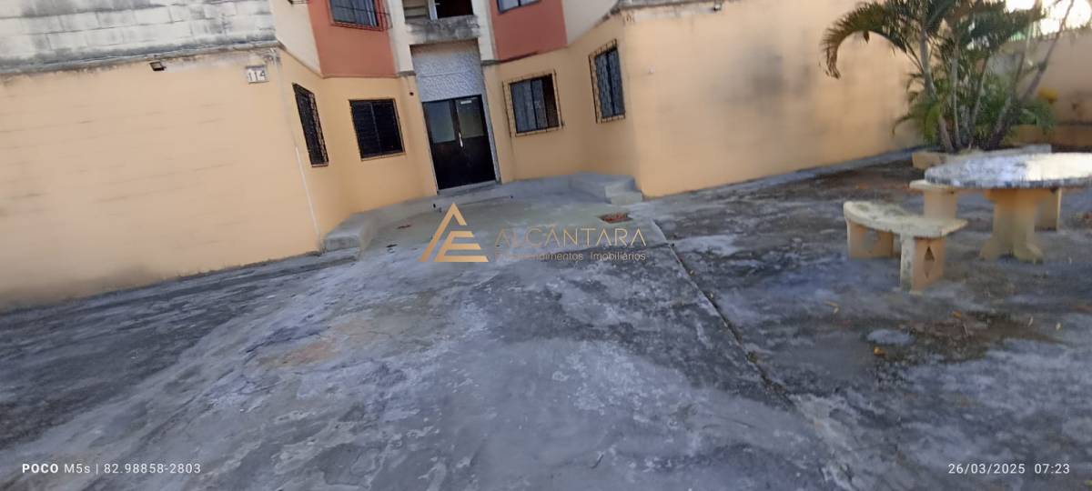 Apartamento à venda com 2 quartos, 42m² - Foto 12