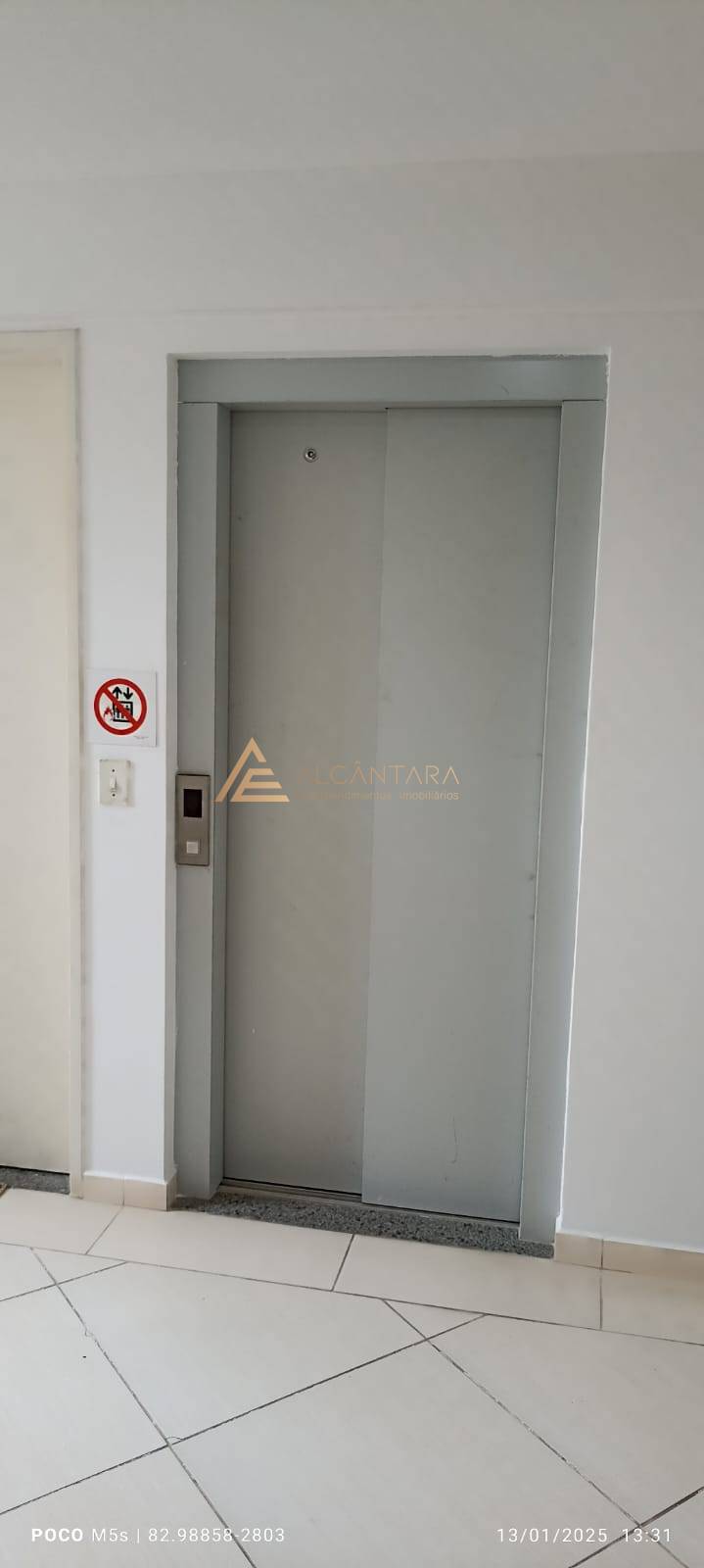 Apartamento à venda com 2 quartos, 60m² - Foto 2