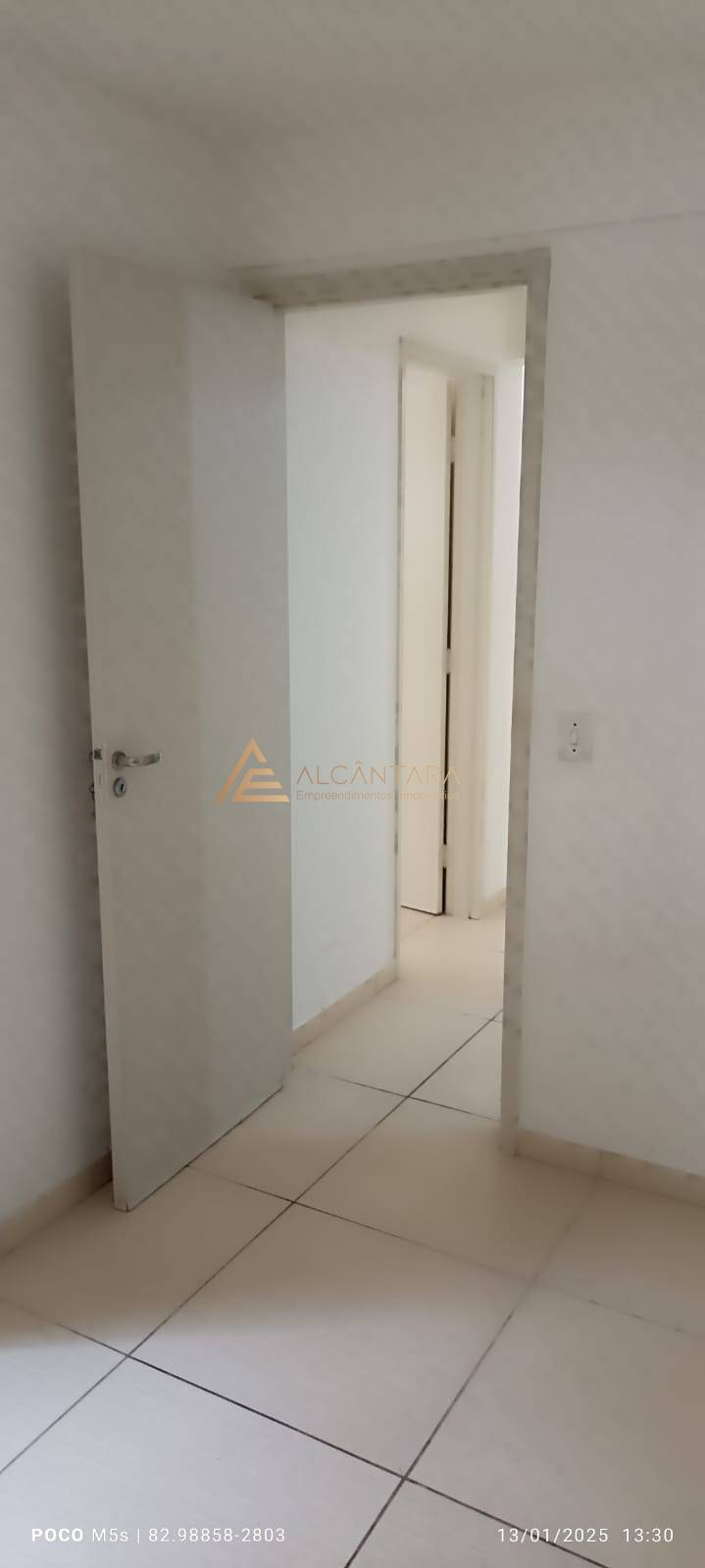 Apartamento à venda com 2 quartos, 60m² - Foto 8