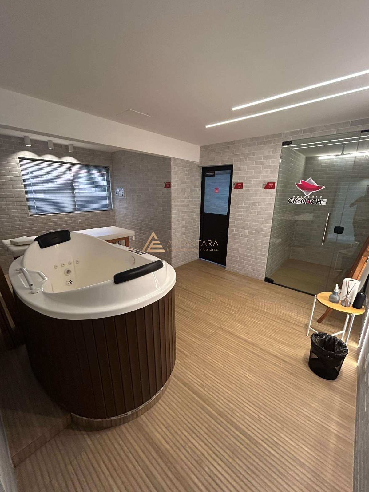 Apartamento à venda com 3 quartos, 79m² - Foto 12