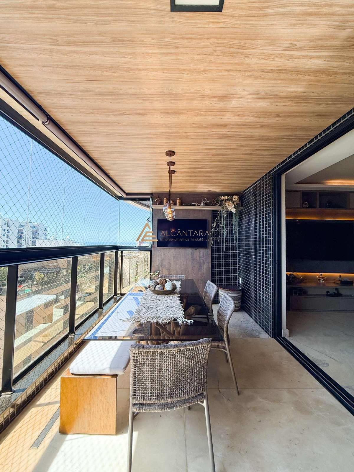 Apartamento, 4 quartos, 161 m² - Foto 1