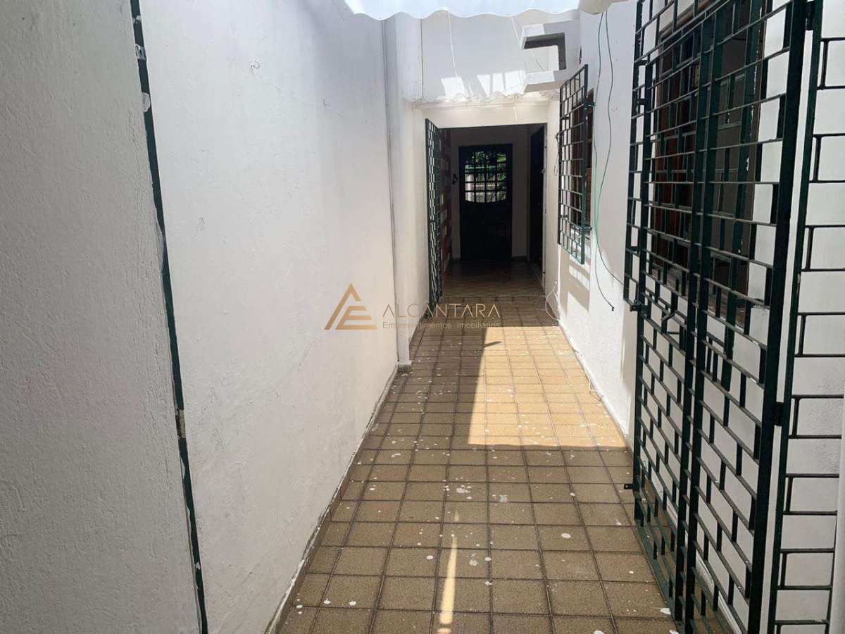 Casa à venda com 3 quartos - Foto 4