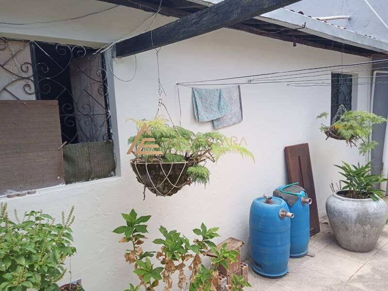 Casa à venda com 3 quartos, 185m² - Foto 14